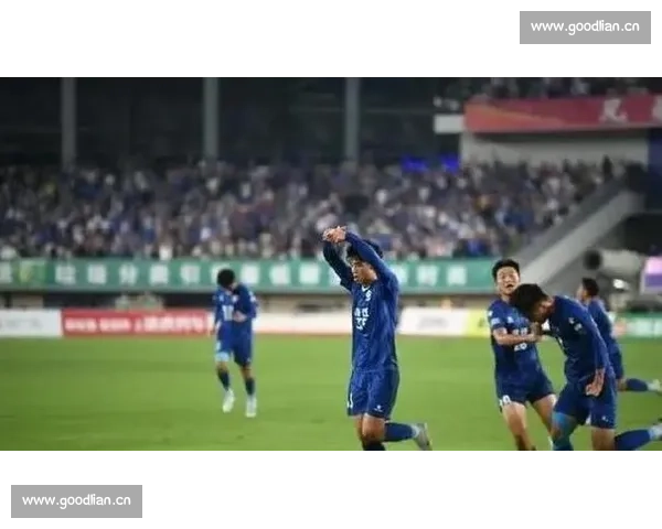 苏超前八生死局:泰州宿迁陷混战 最后两轮定乾坤 苏超前八生死局:泰州宿迁陷混战 最后两轮定乾坤